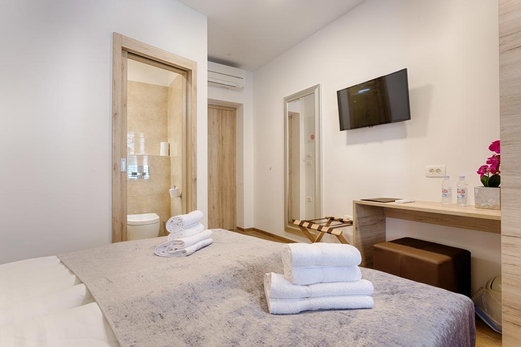 Central Pearl By Nono Ban Rooms สปลิท ภายนอก รูปภาพ